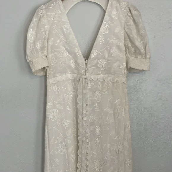 Alice‎ + Olivia Off White Stori White Eyelet Midi Dress Size 6 NWOT - Picture 6 of 14